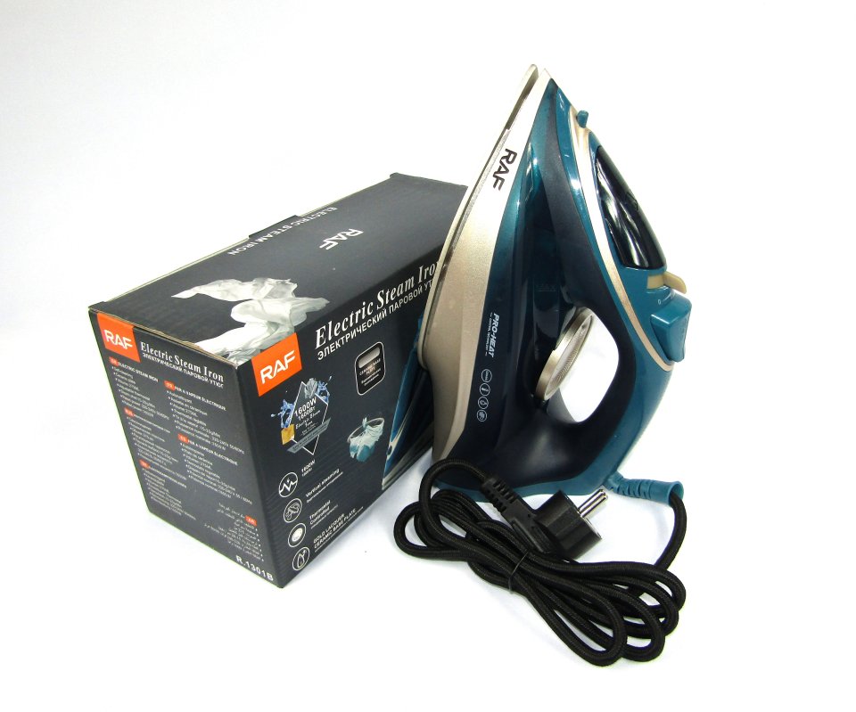 RAF Pro Heat Electric Steam Iron – APP02001