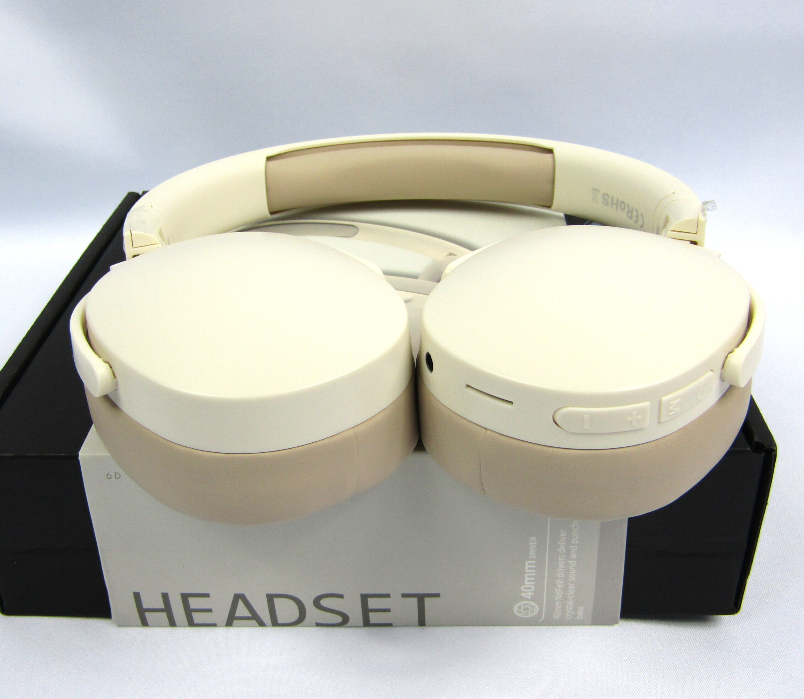 P2961 Noise Cancelling Headphone - ManitMall.com